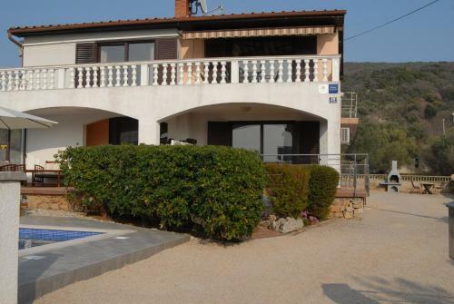 Apartment In Punat/insel Krk 13350