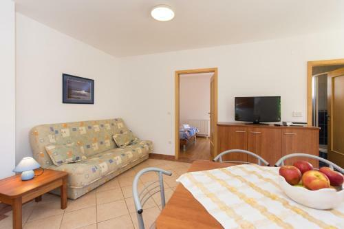 Apartments Isabela Punat
