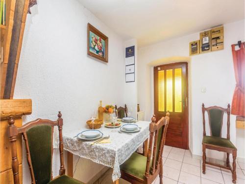 One-bedroom Holiday Home In Punat