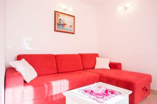 Apartments With A Parking Space Punat (krk) - 15094