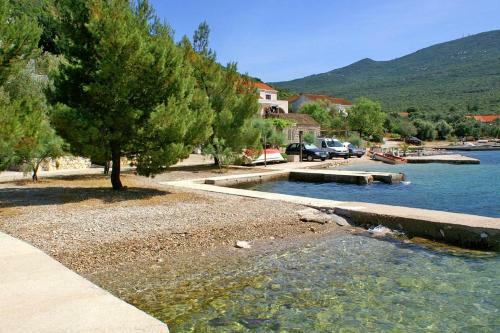 Apartment Luka Dubrava 14040b