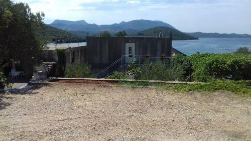 Apartment Luka Dubrava 14040b