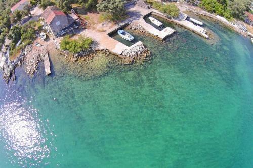 Apartment Zuronja 14095a