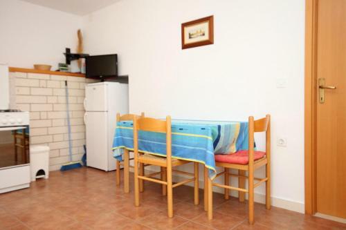 Apartments By The Sea Kneza (Korcula) - 9171