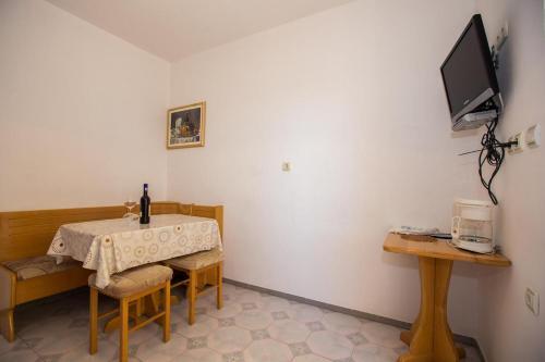 Apartment Barbat 16245a