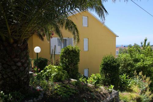 Hostal Double Room Banjol 5021b
