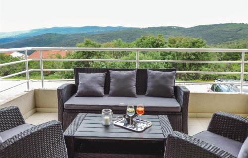 Two-bedroom Apartment In Rabac