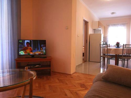 Apartment Banjol 11382d
