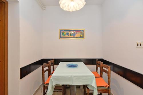 Apartments Silvano 1640