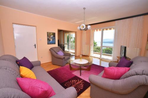 Apartments With A Parking Space Rabac (labin) - 11325