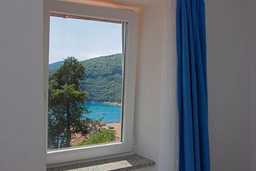 Apartment In Rabac 16821