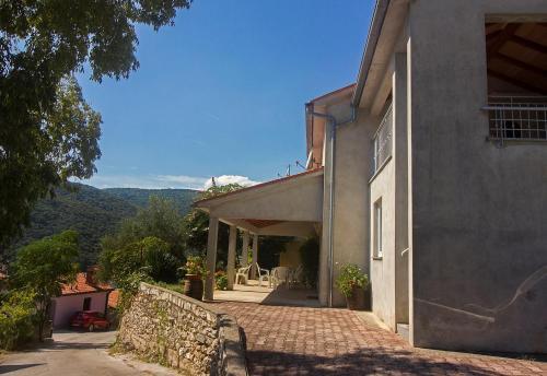 Apartment In Rabac 16821