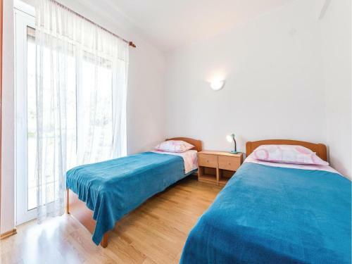 Apartment Put Rajica Cr