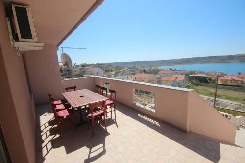 Apartments Njaco