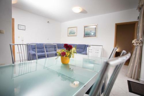 Apartment Razanj 7484a