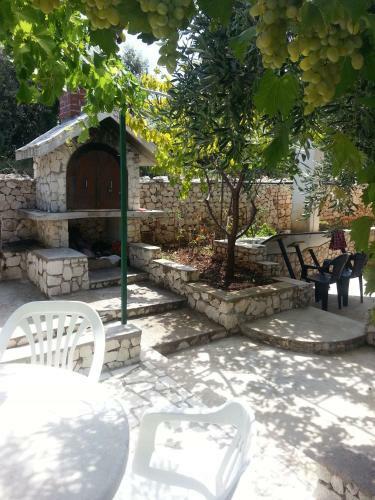 Apartments Goja