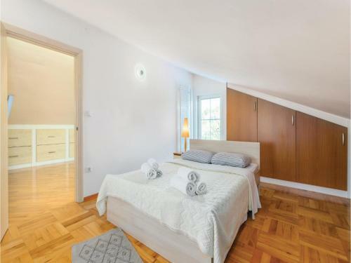 Four-bedroom Holiday Home In Rijeka