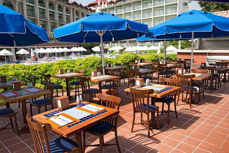 Hotel Marti La Perla