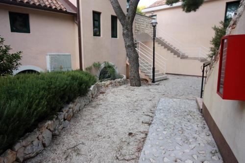 Apartment Rogoznica 3197a