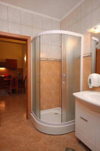 Apartment Rogoznica 3198c
