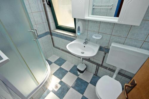 Apartment Rogoznica 3266b