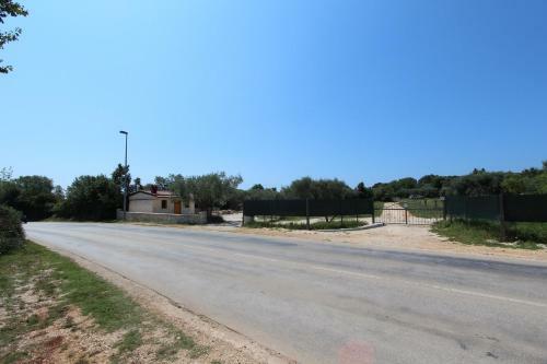 Holiday House Cuvi