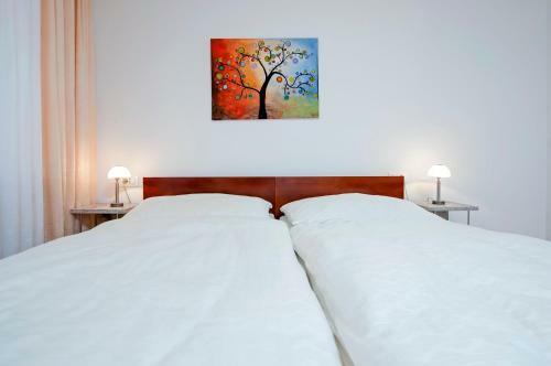 Hostal La Svalba Rooms & Studios