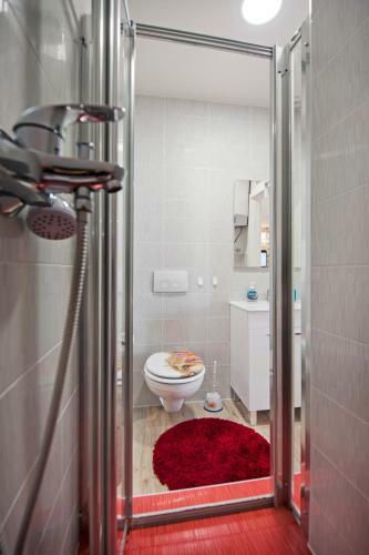 Hostal La Svalba Rooms & Studios
