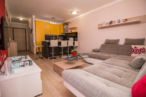 Apartments Babo