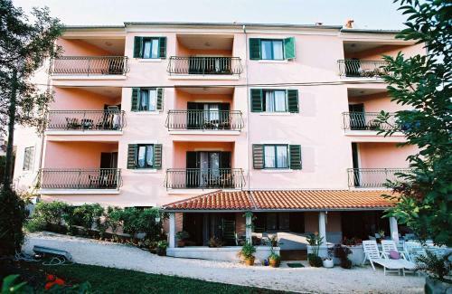 Ondina Apartments