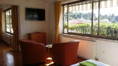 Apartments Elio 617