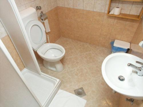 Hostal Rooms With A Parking Space Rovinj - 3010