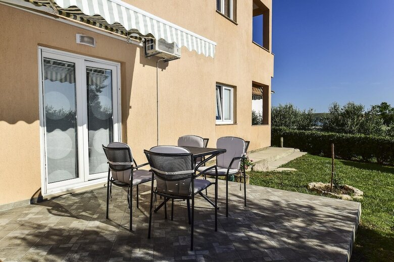 Hostal Apartments Jidra