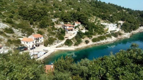 Apartments Bedene
