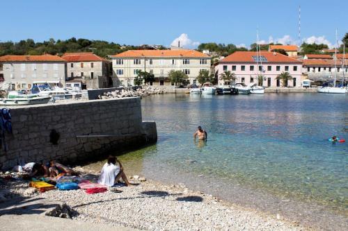 Apartments With A Parking Space Sali (dugi Otok) - 908