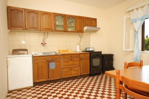 Apartments With A Parking Space Savar (dugi Otok) - 8127