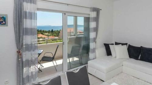 Apartments With A Parking Space Seget Vranjica (trogir) - 12476