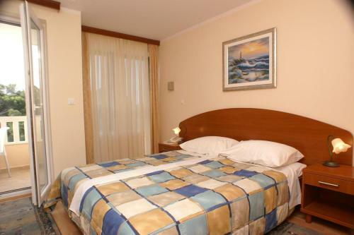 Hostal Double Room Seget Vranjica 3079b
