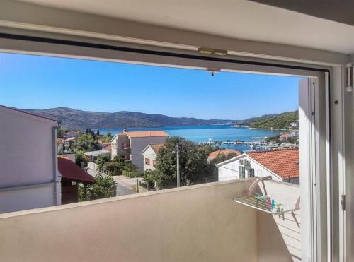 Apartment Seget Vranjica 14409a