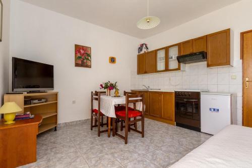 Apartment Seget Vranjica 5964b
