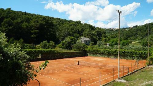 Apartamentos Tennis Court Studio Slivje With Pool