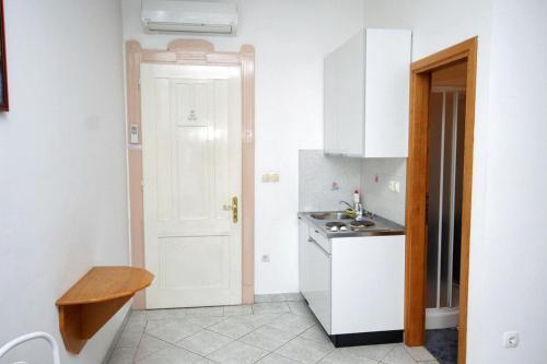 Apartamentos Studio Selce 2364d