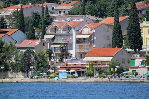 Apartamentos Studio Selce 2364d
