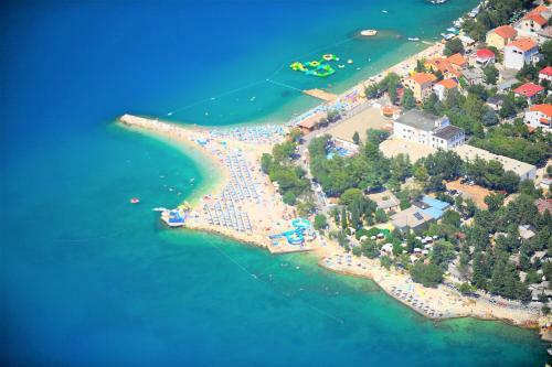 Hostal Holiday House Queens With Sea View