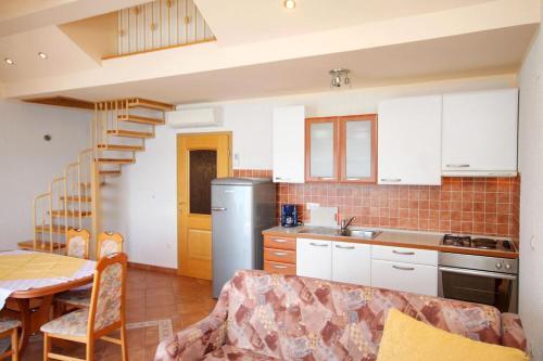 Apartments By The Sea Selce (Crikvenica) - 5206