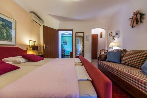Hostal Ferienhaus Stefi Selce