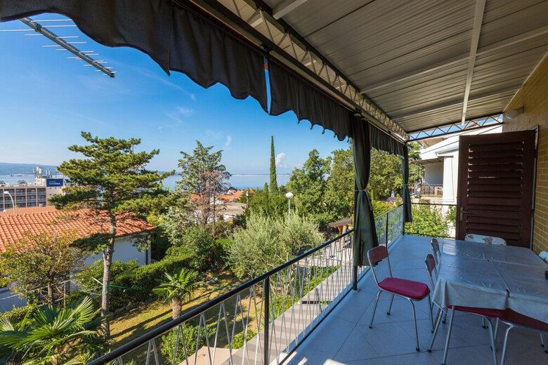 Apartments Hinic