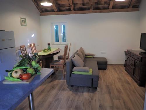 Mareta - Apartment In A Stone House