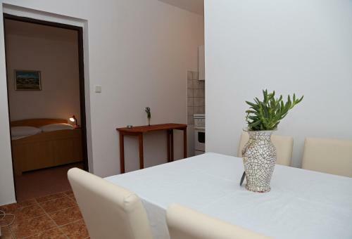 Sani Apartments