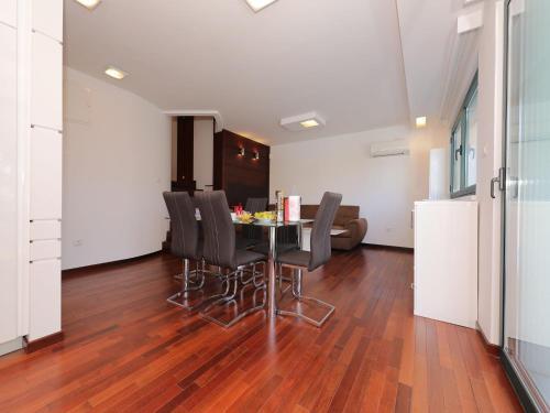 Villa Holiday House Peric